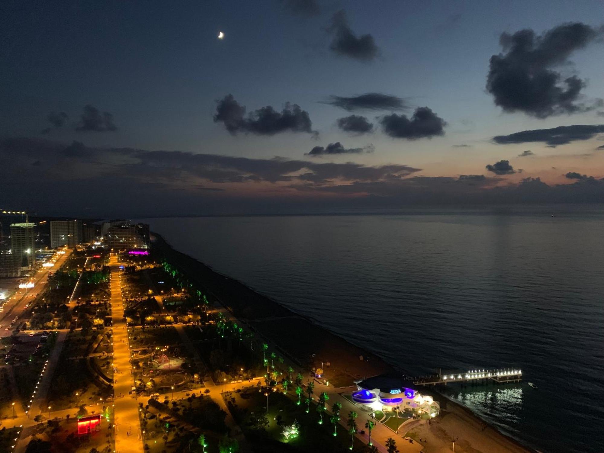 Swiss Quality Apartments Batumi Ngoại thất bức ảnh